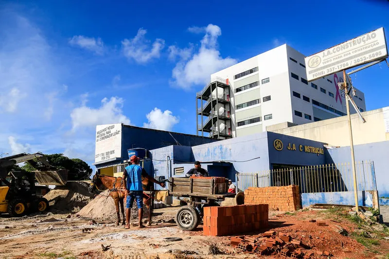Os fornecedores de material de construção não acompanharam a demanda gerada
