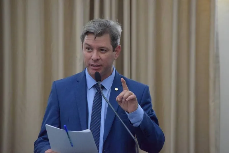 Cabo Bebeto avalia convocação da prima do governador para explicar gestão no Lacen