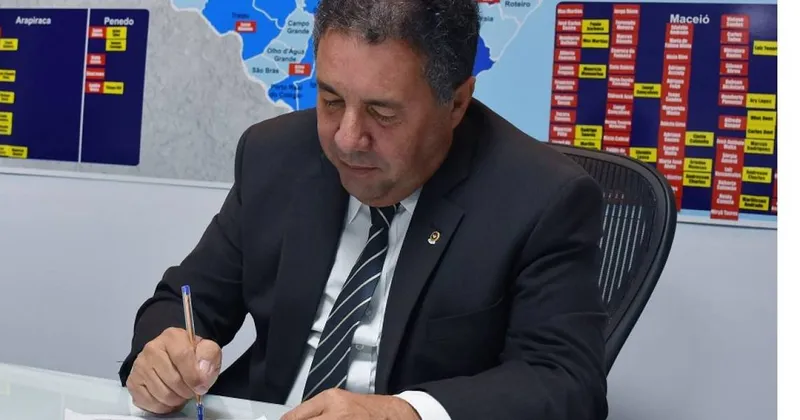 Procurador Márcio Roberto Tenório já vinha exercendo função de comando à frente do Ministério Público