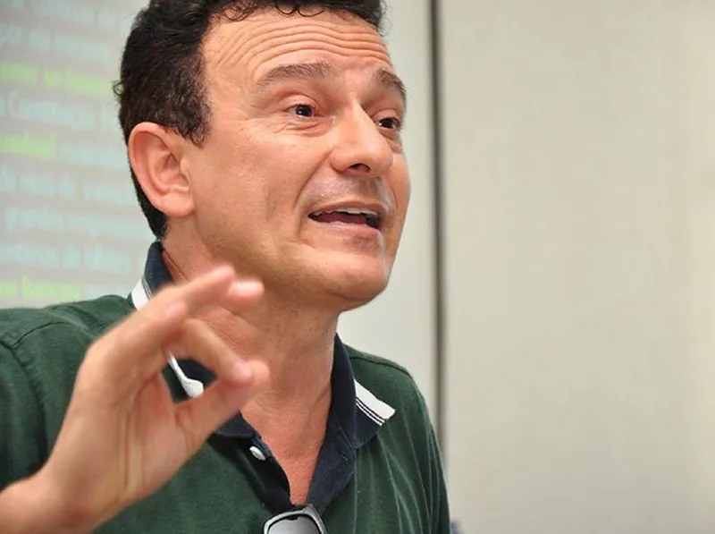 Economista José Menezes diz não entender o Fundo se o Estado não revir a arrecadação