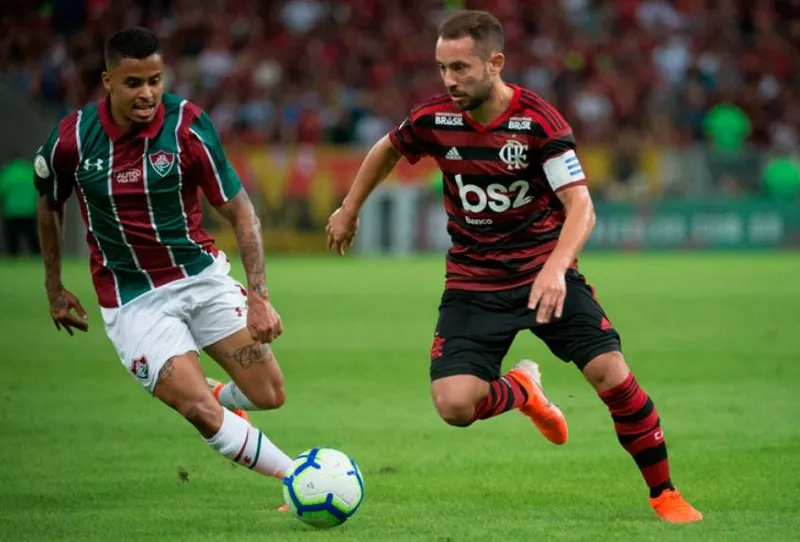 Prefeito do Rio, Marcelo Crivella disse que os clubes ainda não podem voltar aos treinamentos