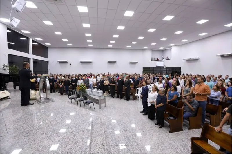 Igreja Batista do Farol, que reúne em seus cultos normais em torno de 800 pessoas, vai reduzir para 240 fiéis