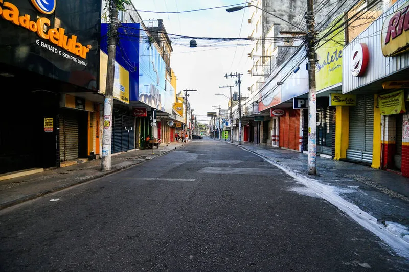 Região central da capital segue com o comércio fechado por causa da pandemia em AL