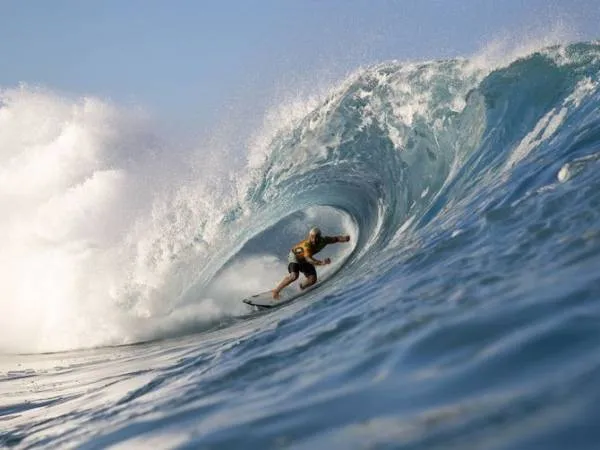 Não está descartada a possibilidade de não haver um campeão mundial para o surfe este ano