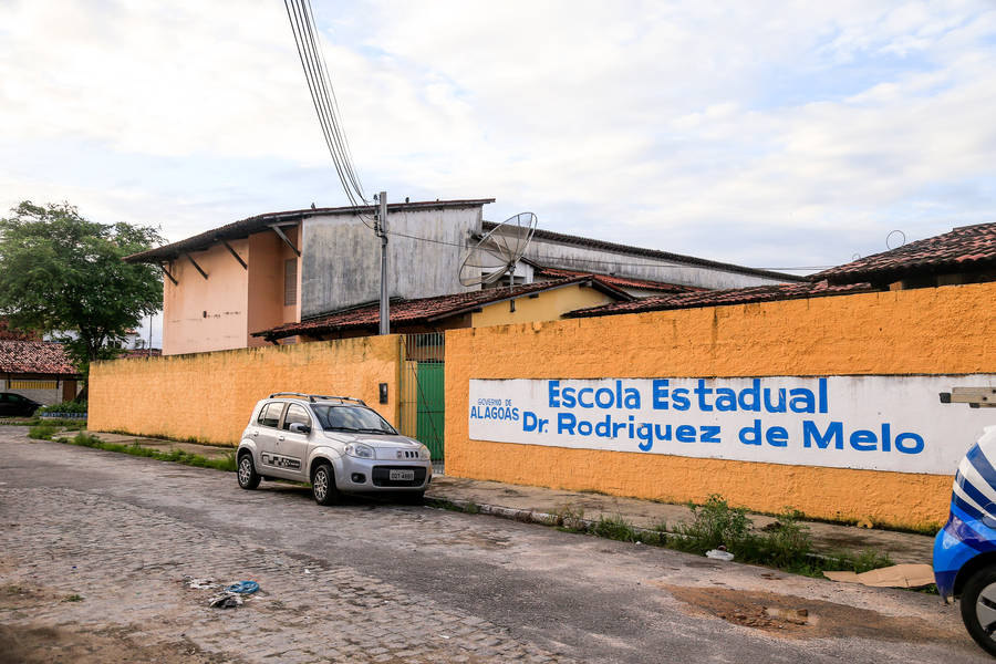 Maceió, 09 de junho de 2020  
Escola Rodriguez de Melo, situada no bairo da Ponta Grossa, em Maceió. Alagoas - Brasil.
Foto: ©Ailton Cruz