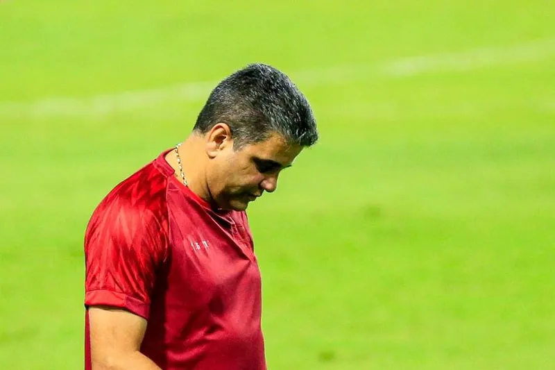 Técnico Marcelo Cabo disse que o grande vilão do CRB contra o América foi o desgaste