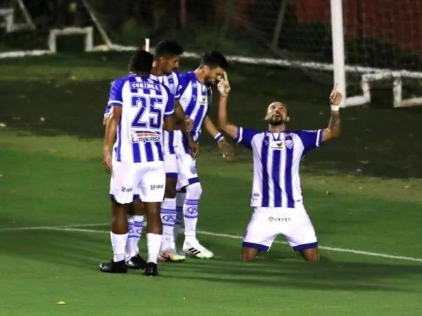 Azulão volta a campo neste sábado, contra o Sampaio Corrêa, pela Série B