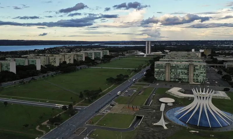 Repasses do governo federal atendem a pleito dos prefeitos após pressão em Brasília