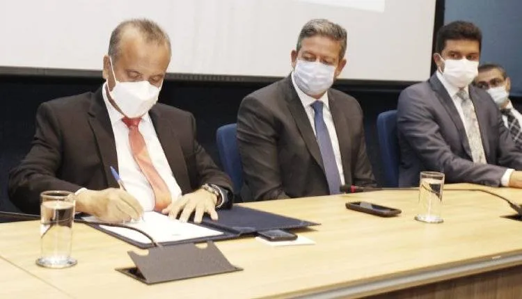 Ministro Rogério Marinho, do MDR, autoriza obras ao lado de Arthur Lira e Rui Palmeira