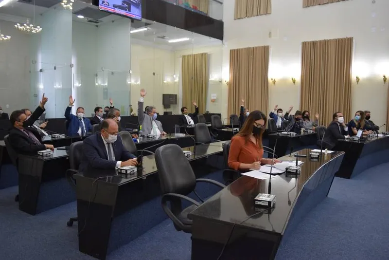 Deputados de oposição queriam saber mais detalhes do calote de quase R$ 10 milhões