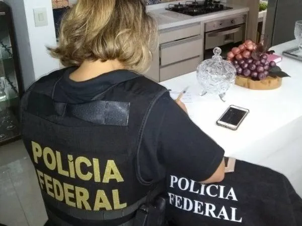Policiais federais cumpriram mandados de prisão e de busca e apreensão em municípios de Sergipe e Alagoas