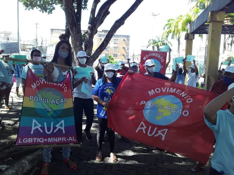 Imagem ilustrativa da imagem POPULAÇÃOEM SITUAÇÃo DE RUA COBRA POLÍTICAS PÚBLICAS