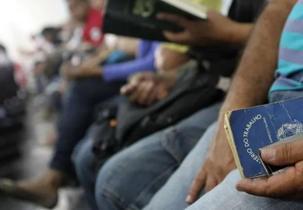 Para a Indústria de Transformação, o primeiro semestre é marcado pelo desemprego