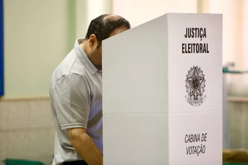 Eleitores foram às urnas com quantidade de candidaturas femininas 6% maior que o registrado no pleito anterior