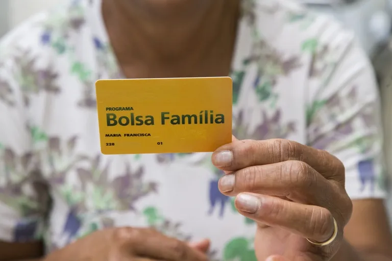 Mais de 19,2 milhões de beneficiários foram consideradas elegíveis para o auxílio