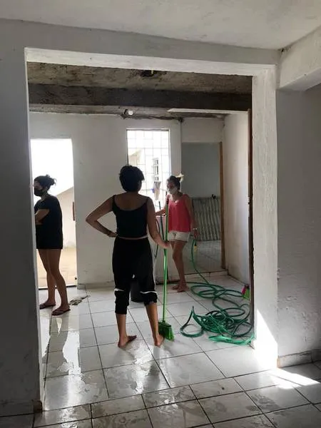 Imagem ilustrativa da imagem CENTRO DE ACOLHIMENTO LGBTQI+ PEDE DOAÇÕES ´PARA NOVA SEDE
