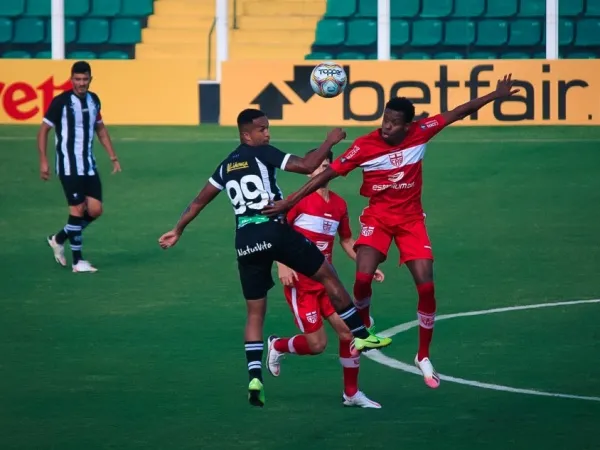 Pela 17ª rodada da Série B, CRB perdeu uma invencibilidade de 3 anos contra o Alvinegro ao ser derrotado por 2x0