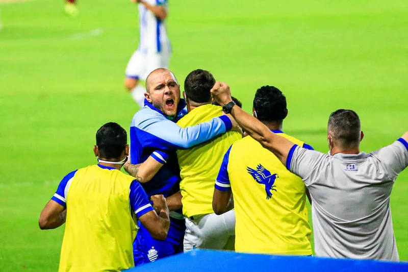 Maceió, 31 de outubro de 2020
Lance do jogo entre CSA x Náutico. Partida válida pela 19ª rodada do Campeonato Brasileiro da Série B de 2020, realizada no Estádio Rei Pelé. Alagoas - Brasil.
Foto: Ailton Cruz