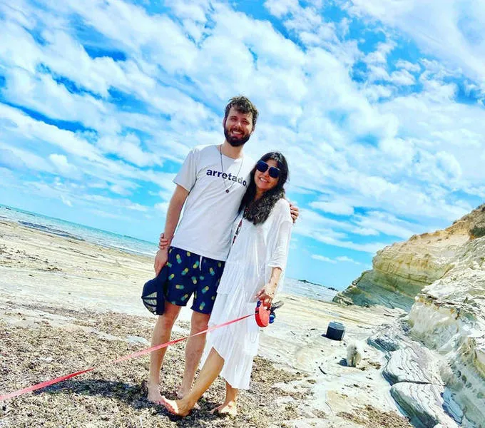 Eterna musa da fotografia, ANDREA MOREIRA curte dias de dolce far niente com o filho, PAULO QUINTELLA - chef do famoso Aratu