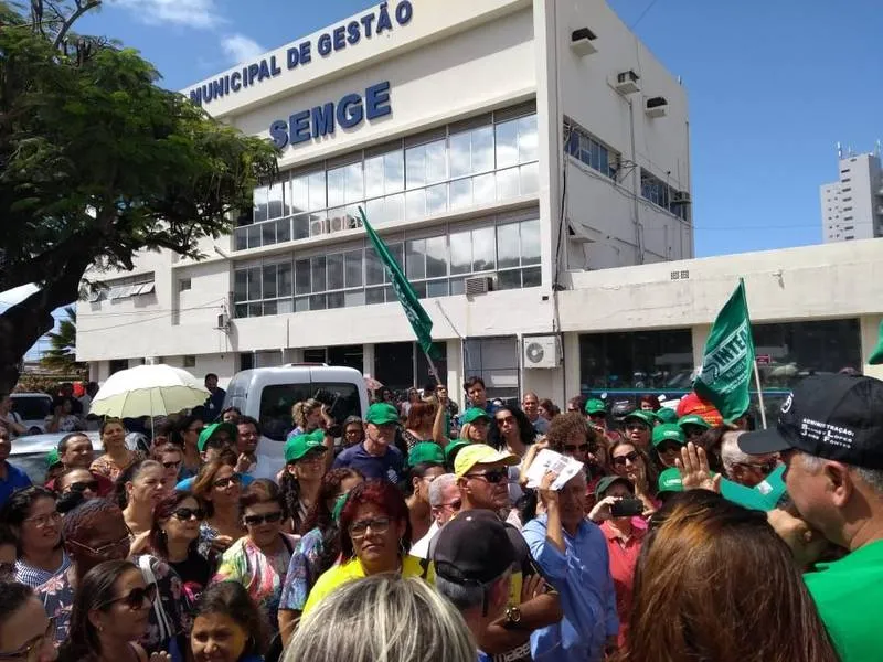 Protestos de servidores só devem ser retomados na capital a partir do mês de abril