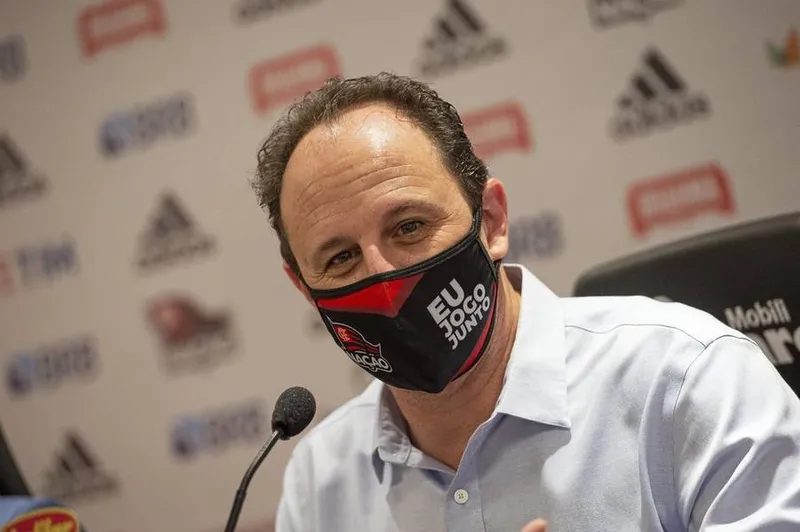 Rogério Ceni é apresentado como novo técnico do Flamengo e quer repetir o que deu certo com Jorge Jesus
