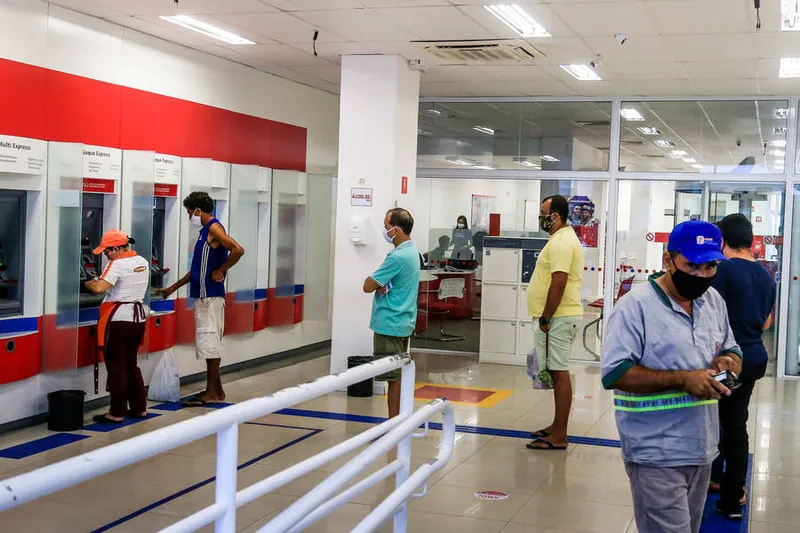 Visando proteger o idoso contra golpes, a Febraban criou regras e normas que começam a valer em 2021
