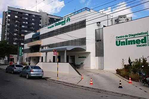 Imagem ilustrativa da imagem HOSPITAIS COMEÇAM A SUSPENDER EMERGÊNCIA E CIRURGIAS ELETIVAS