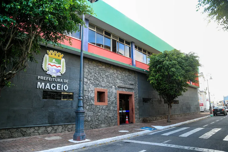 Prefeitura de Maceió tem dívida de R$ 130 milhões no Iprev, sem contar a dívida pública
