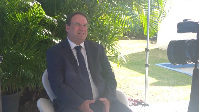 Luciano Barbosa lembra que tem 30 anos de filiação ao MDB e não entende sua expulsão
