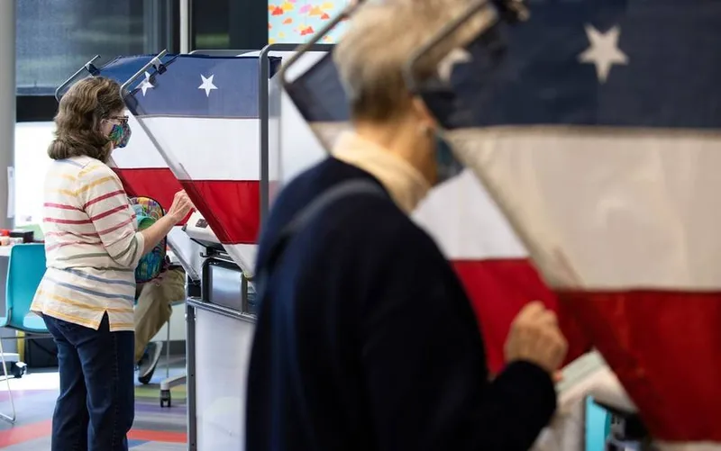 Imagem ilustrativa da imagem MAIS DE 47 MILHÕES JÁ VOTARAM NAS ELEIÇÕES AMERICANAS
