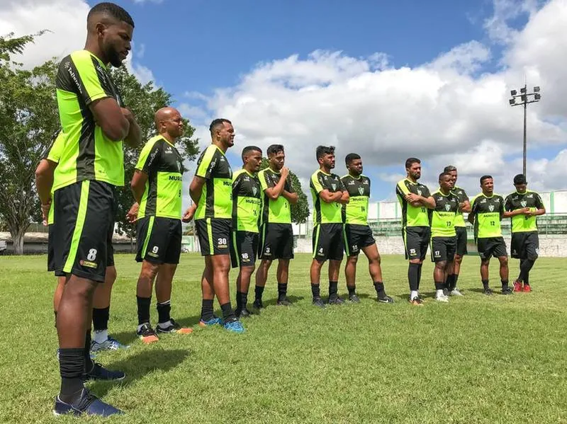 Elenco do Murici foi apresentado na tarde dessa quarta-feira e já iniciou os trabalhos visando à temporada
