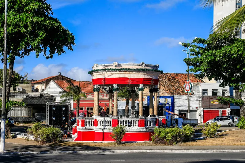 Maceió, 15 de dezembro de 2020  
Natal em homenagem aos 100 anos da Avenida da Paz e concerto no coreto. Alagoas - Brasil.
Foto:@Ailton Cruz