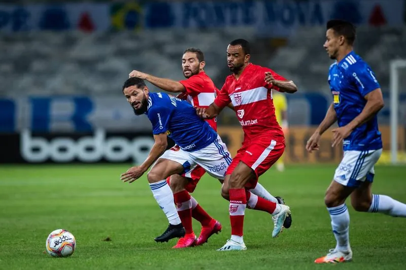 CRb e Cruzeiro se enfrentaram este ano pela Copa do Brasil e pelo Brasileiro da Série B