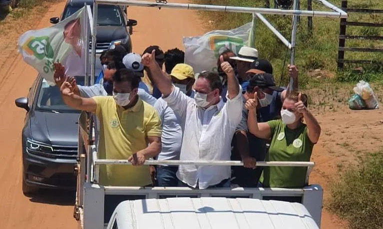 Luciano Barbosa segue fazendo campanha entre o eleitorado pelos bairros de Arapiraca