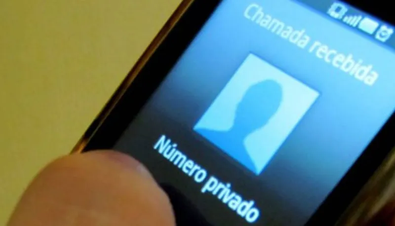 Imagem ilustrativa da imagem PRESIDIÁRIOS USAM REDES SOCIAIS PARA EXTORSÃO
