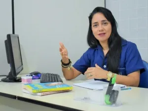 Imagem ilustrativa da imagem PSICÓLOGA ORIENTA PARTICIPANTES DO ENEM