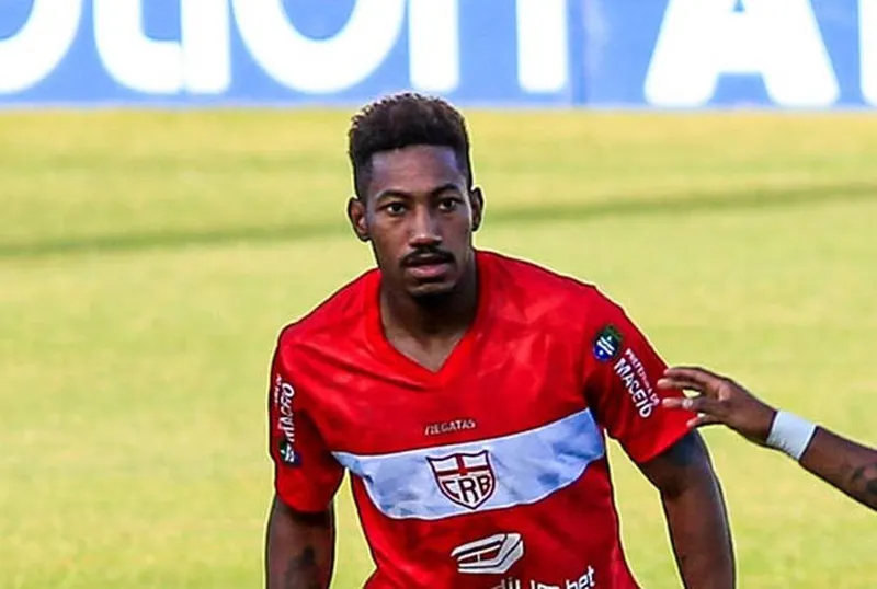 Pablo Dyego testou positivo para a Covid-19 e vai desfalcar o CRB contra o Oeste, na sexta-feira (13)