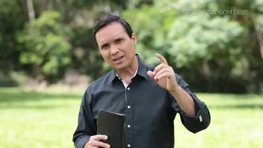 Pastor Arilton Oliveira: “Deposite sua angústia e insegurança no Senhor”