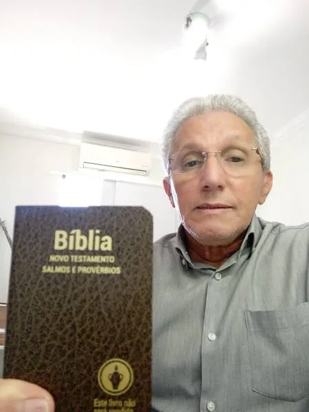 Eliézer Malta Pinheiro: “Bíblia mostra o caminho que leva aos Céus”
