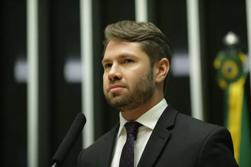 Sobrinho do ex-governador Téo Vilela, Pedro foi deputado federal por Alagoas em 2015