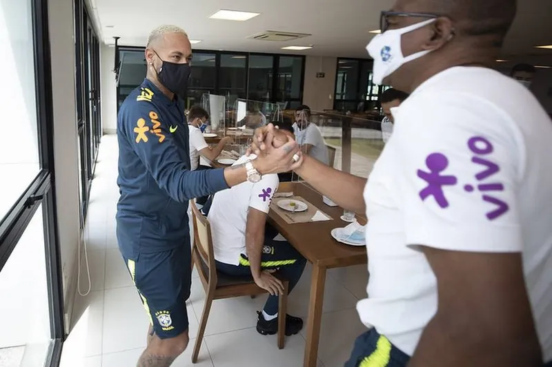 Neymar se apresentou à Seleção Brasileira