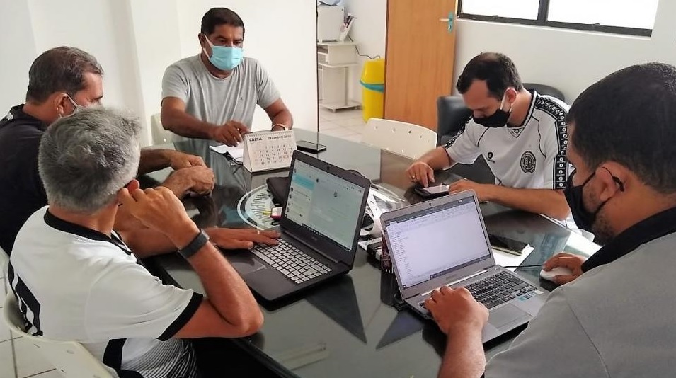 Diretoria do ASA se reuniu para traçar o planejamento da apresentação do elenco e comissão técnica