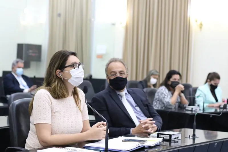 Jó Pereira propôs que o Executivo deverá aplicar uma advertência antes da penalidade