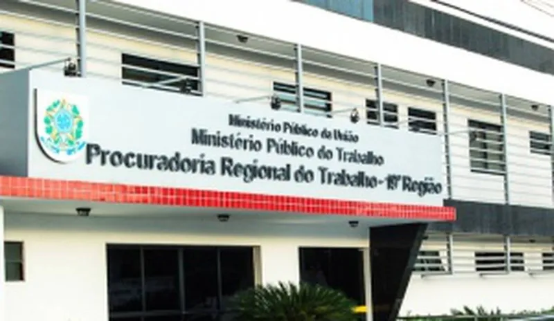 Imagem ilustrativa da imagem APÓS CASO DE RACISMO, MPT FIRMA TERMO DE COMPROMISSO COM DIREÇÃO DE COLÉGIO