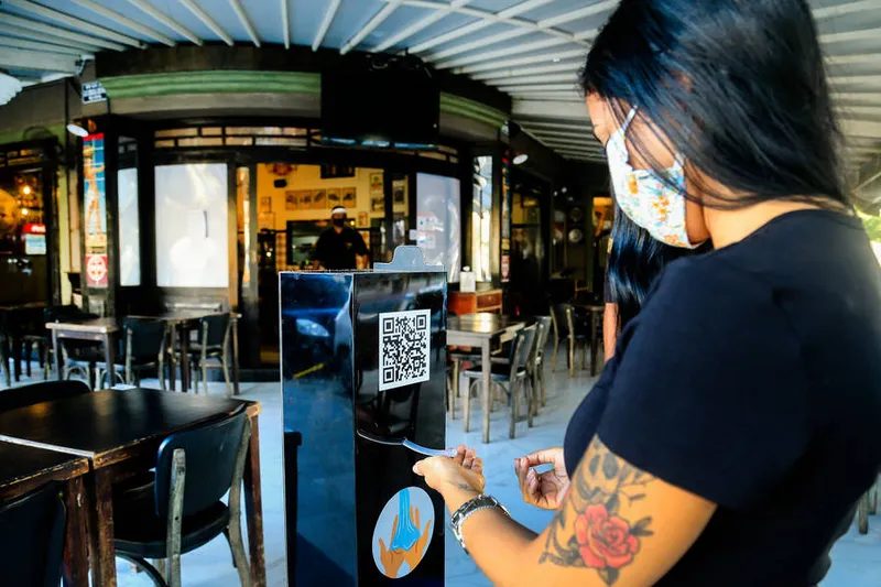 Bares e restaurantes são os setores mais prejudicados durante a pandemia de Covid-19