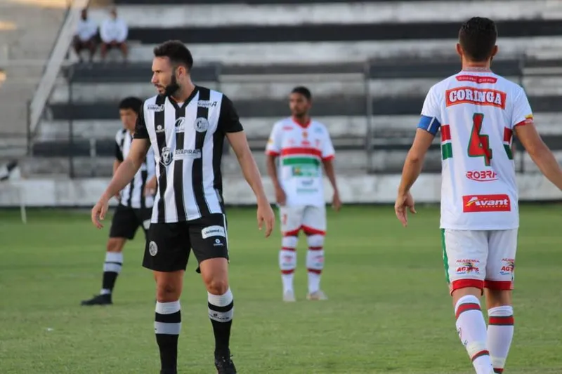 Empate no Clássico do Agreste complicou a vida do Fantasma