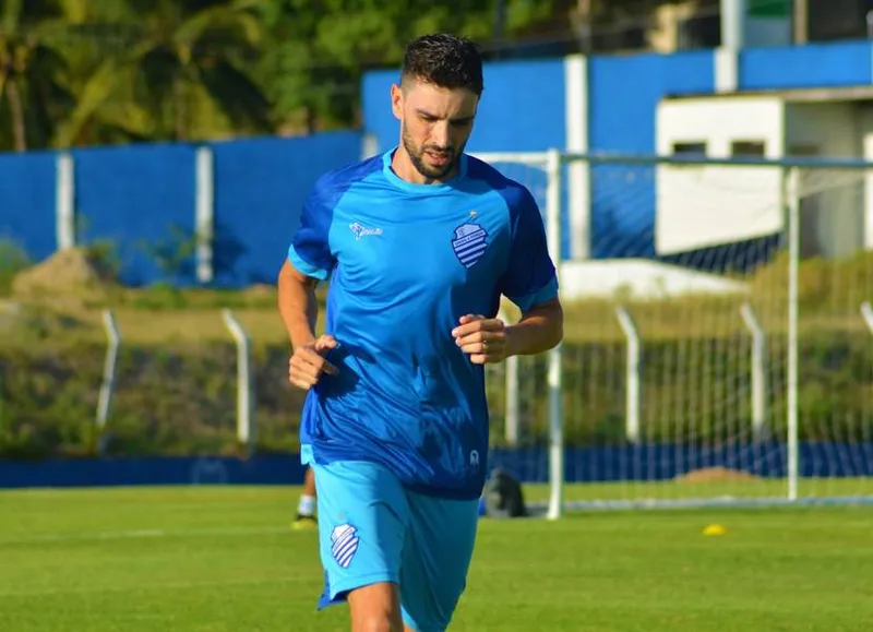 Um dos destaques da equipe azulina em 2020, Rodrigo Pimpão segue no clube para mais uma temporada