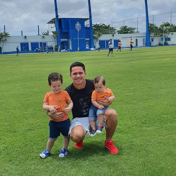 Bustamante não é mais jogador do CSA e se despediu do clube com mensagem nas redes sociais