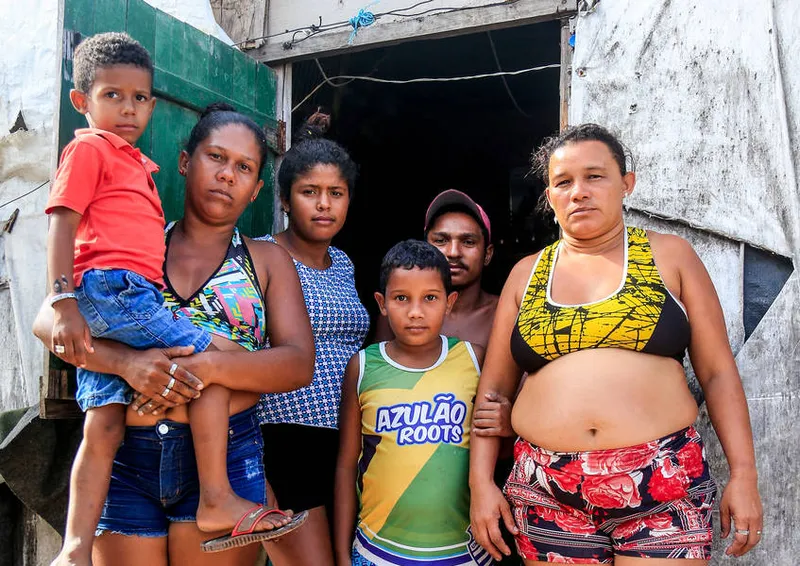 População de baixa renda tem sofrido para conseguir fazer ao menos as três refeições por dia por causa da pandemia