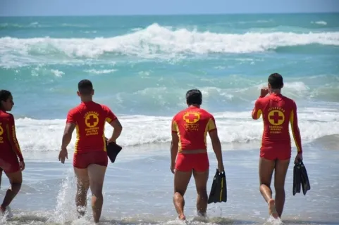 Imagem ilustrativa da imagem CORPO DE BOMBEIROS REGISTROU 242 CASOS DE AFOGAMENTO EM 2020